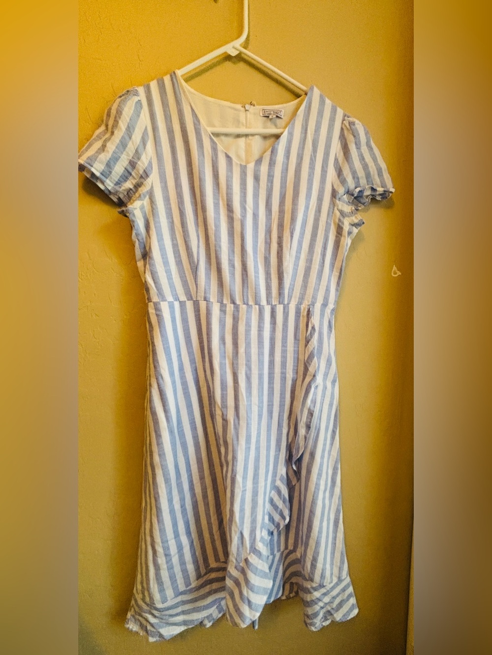 Pretty Summer Blue and White Striped Midi Dress Women’s Small Summer